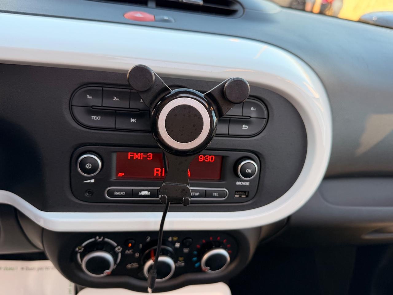 Renault Twingo 1.0 70CV CABRIO LIMITED