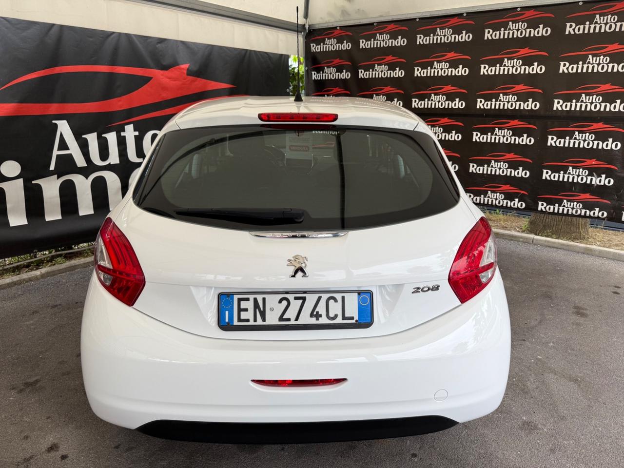 Peugeot 208 1.4 HDi 68 CV 5 porte