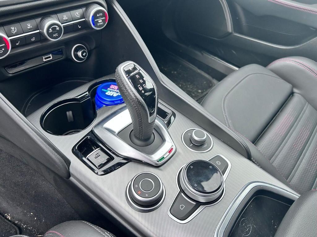 ALFA ROMEO Giulia 2023 - Giulia 2.2 t Competizione Q4 210cv auto