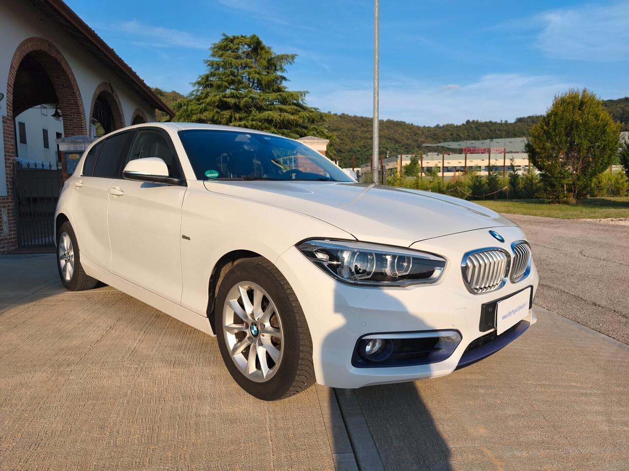 Bmw 118 118d 5p. Urban