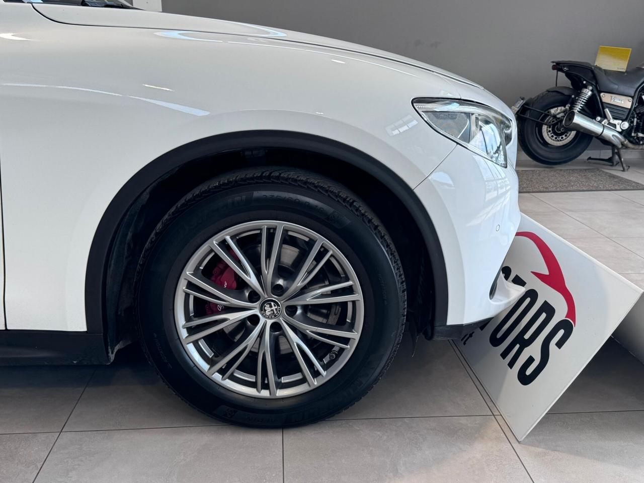 Alfa Romeo Stelvio 2.2 Turbodiesel 160 CV AT8 RWD Business