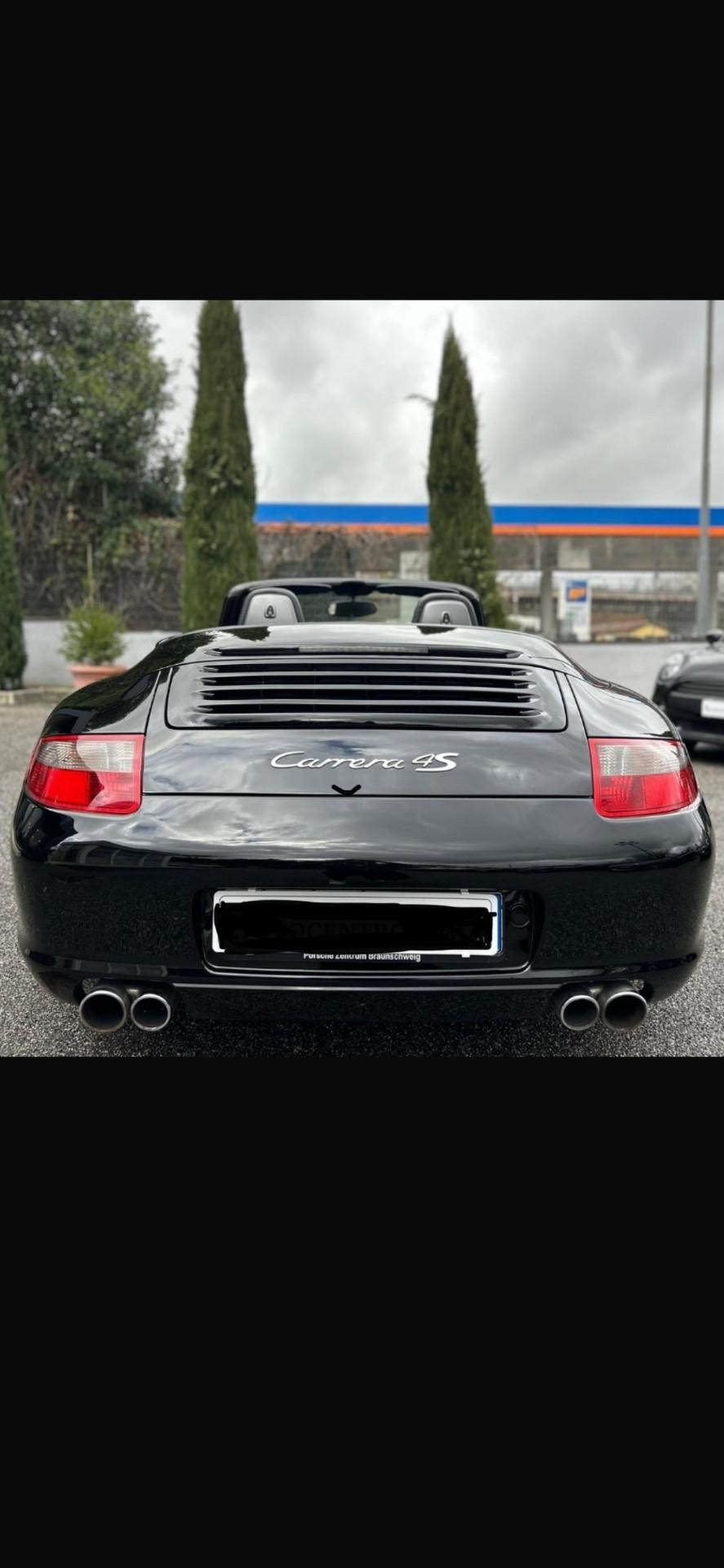 Porsche 911 Carrera Coupé