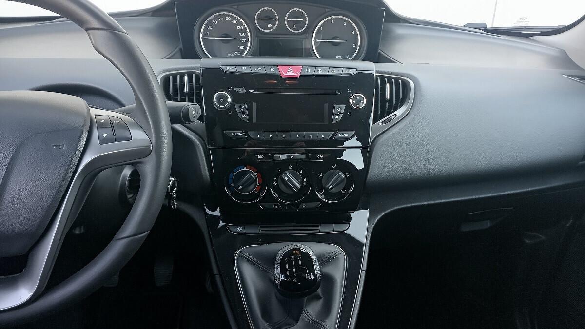 Lancia Ypsilon 1.3 MJT 16V 95 CV 5 porte S&S