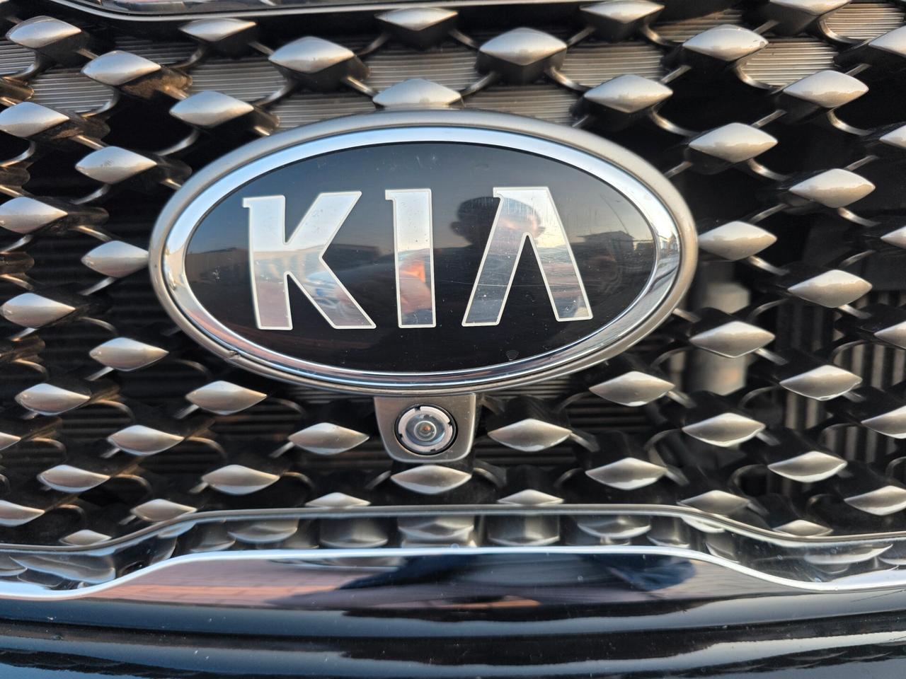 Kia Sorento 2.2 4x4 7P Rebel stra full garantito 12M