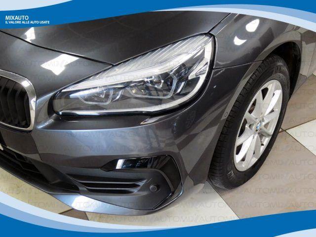 BMW 218 i Active Tourer Business EU6D-Temp