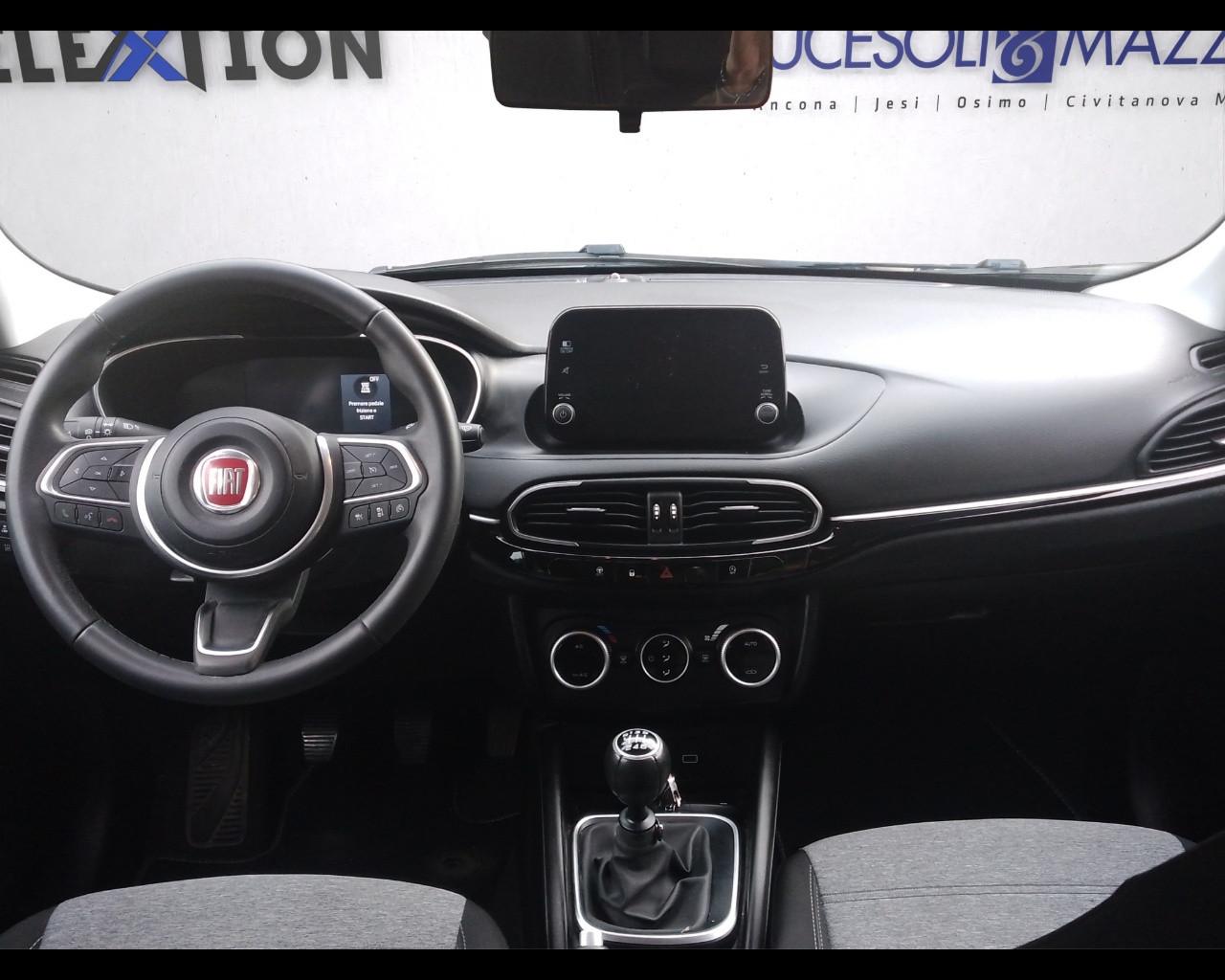 FIAT TIPO - Tipo 1.6 Mjt S&S 5 porte Cross