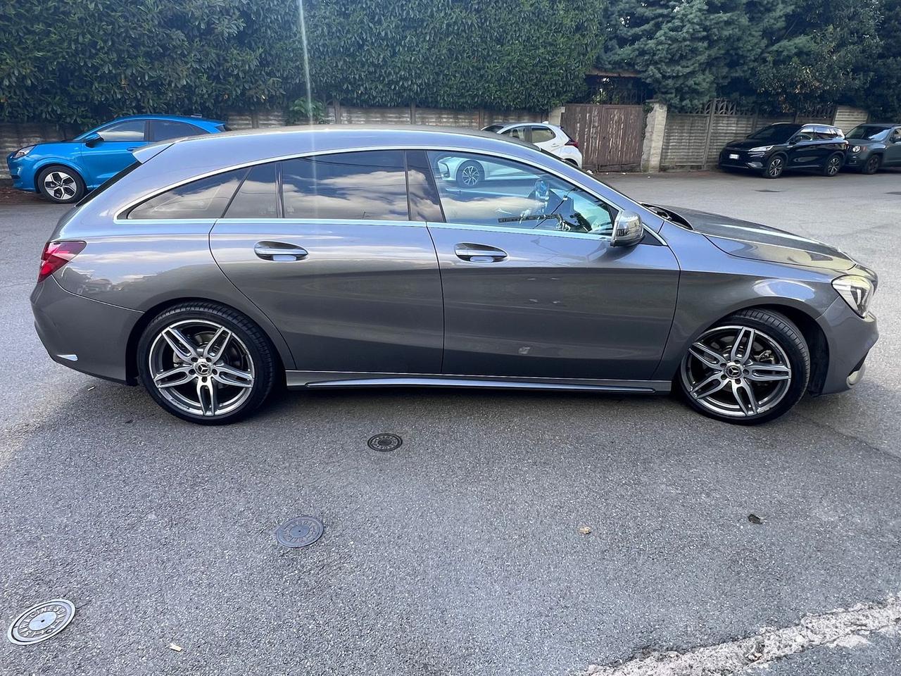 Mercedes-Benz CLA 220 Premium CLA 220 D #10563