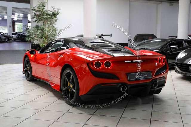 Ferrari F8 Tributo LIFT SYSTEM|CARBON PACK|SCUDETTI|ROSSO SCUDERIA|