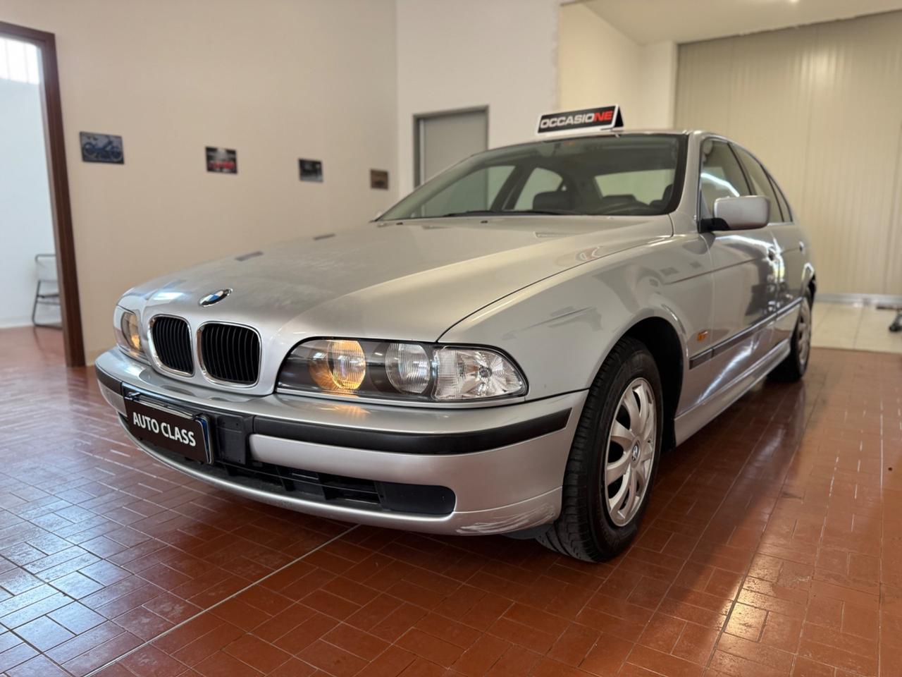 Bmw 520 520i 150cv unico proprietario perfetta