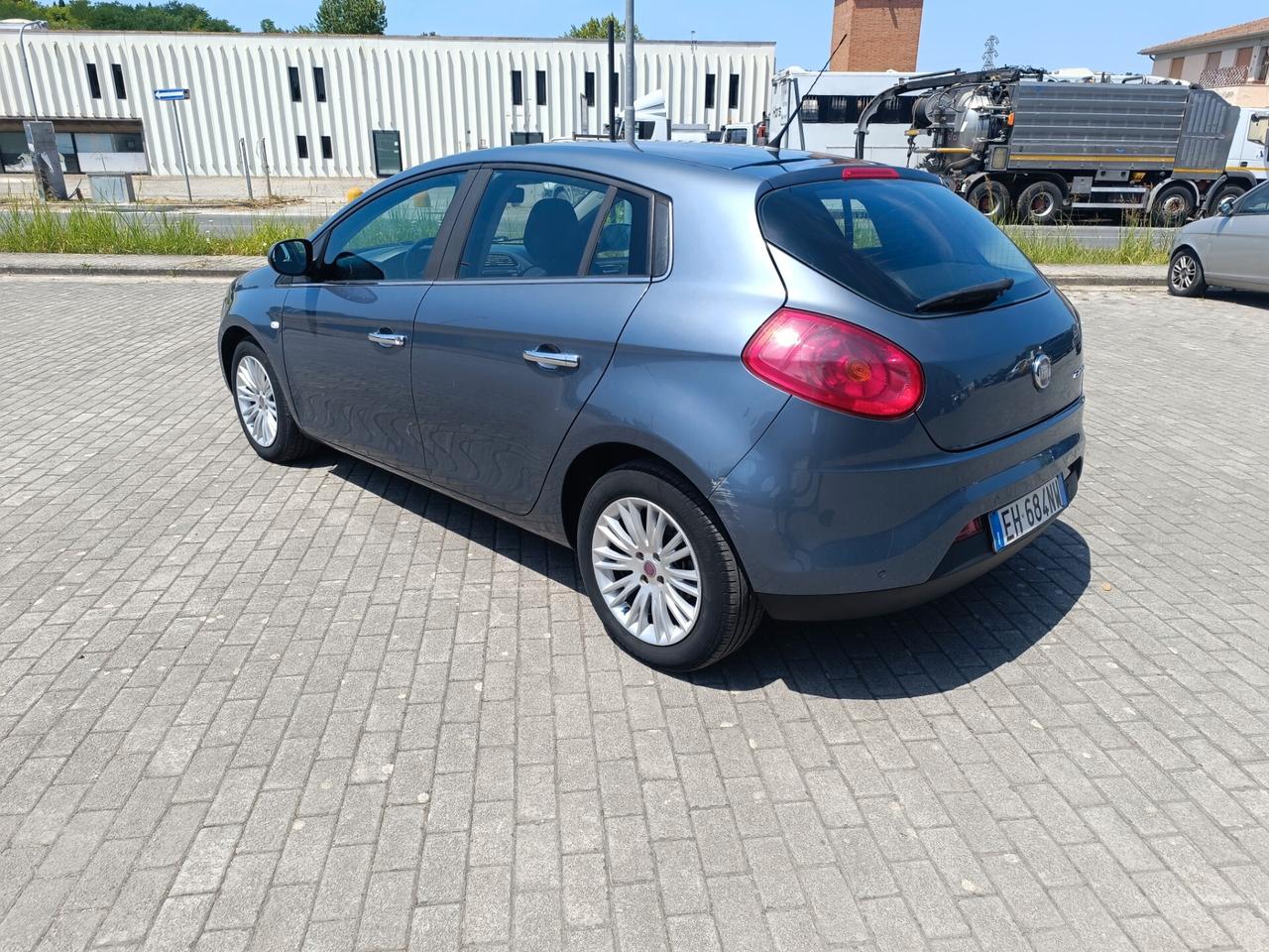 Fiat Bravo 1.6 MJT del 2011 SOLAMENTE 120.000 km