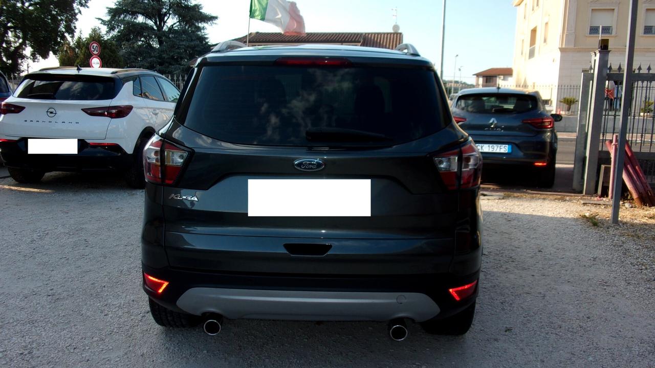 Ford Kuga 1.5 TDCI 120 CV S&S 2WD Titanium