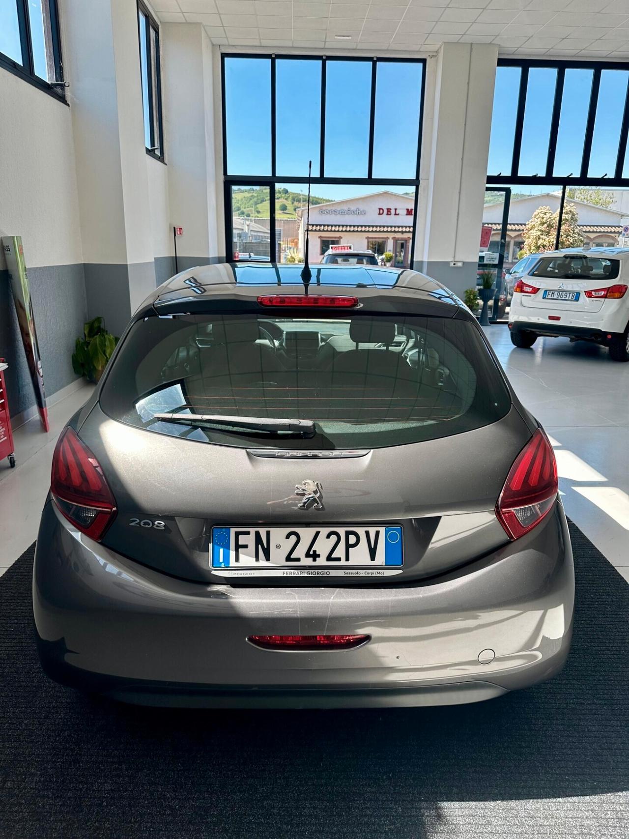 Peugeot 208 BlueHDi 75 5 porte Allure
