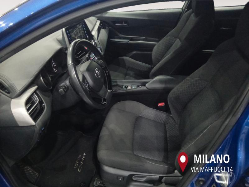 Toyota C-HR 1.8h Business e-cvt