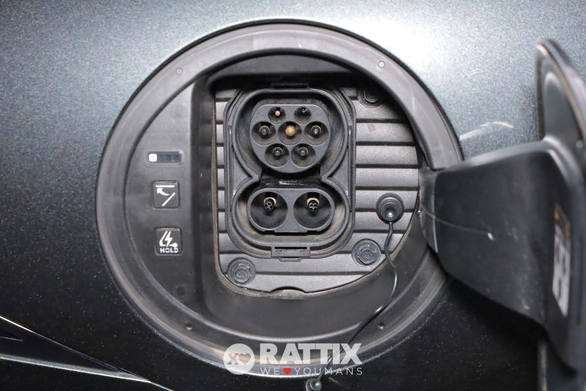 Hyundai IONIQ 6 motore elettrico 77,4 kWh Evolution AWD + tetto panoramico