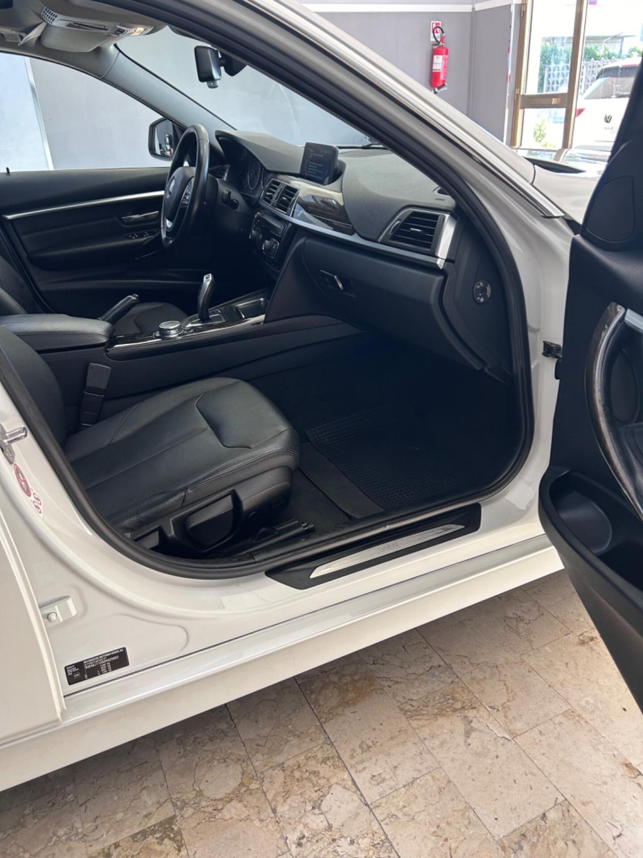 Bmw 320 320d Touring Luxury