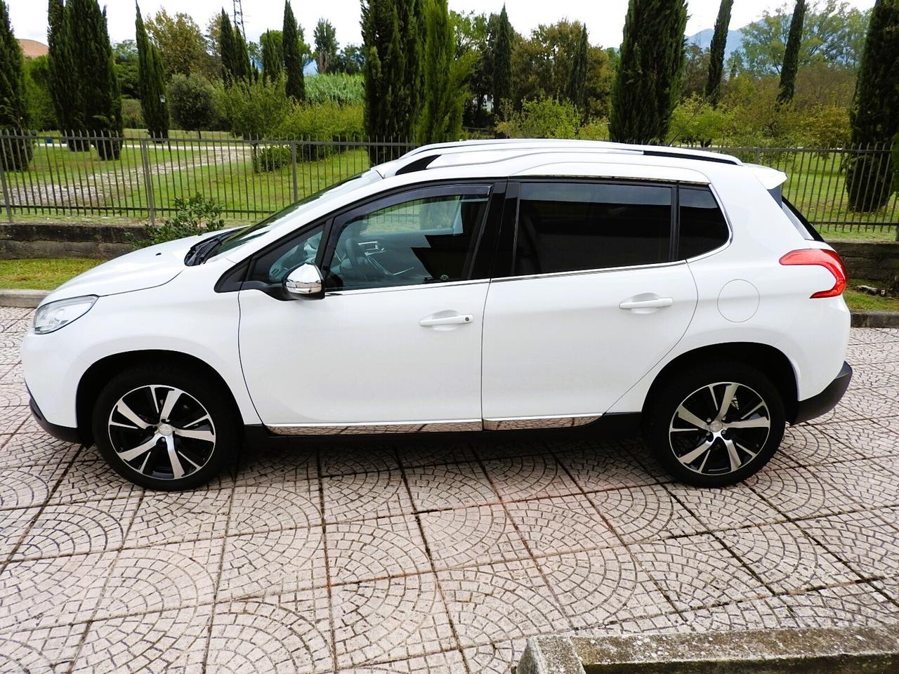 Peugeot 2008 1.6 BlueHDi 100 CV