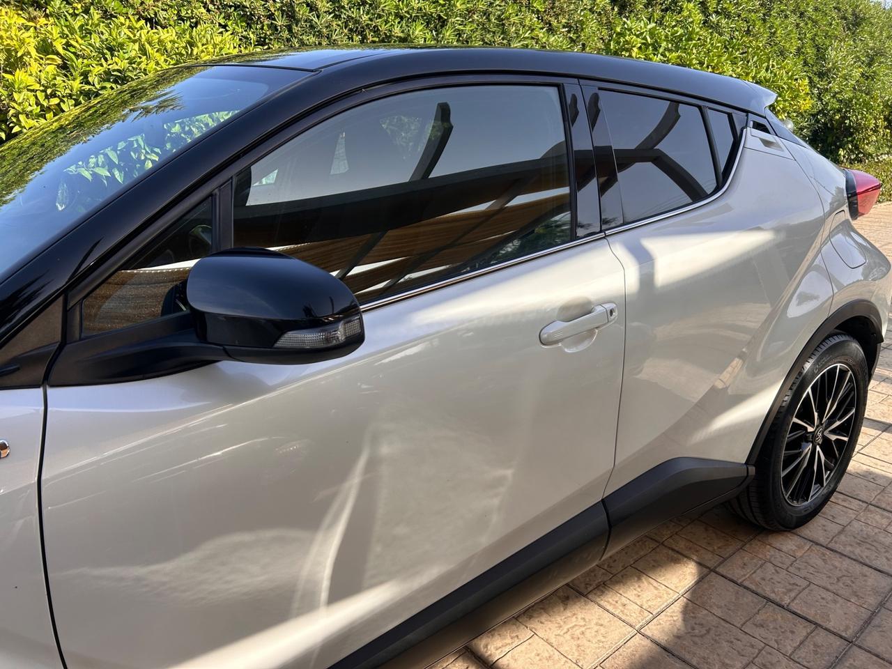 Toyota C-HR 1.8 Hybrid E-CVT Trend