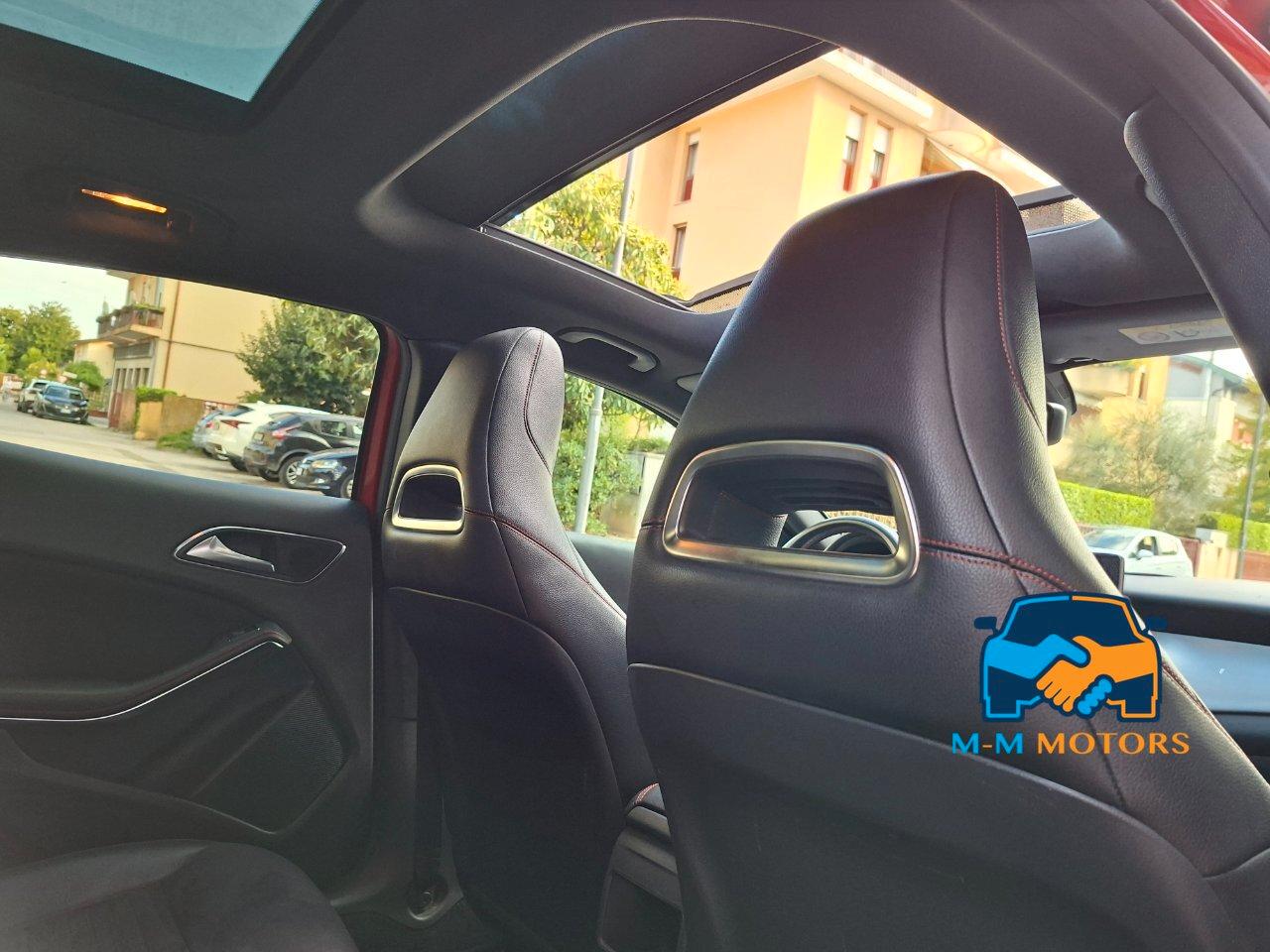 Mercedes GLA 180 Premium 4matic auto UNICO PROPRIETARIO