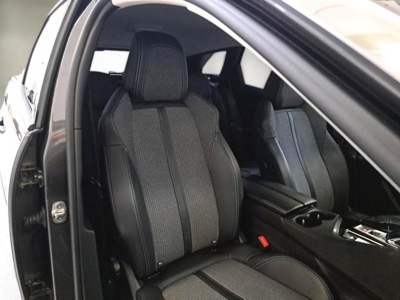 PEUGEOT 3008 BLUEHDI 130 EAT8 SES ALLURE SUV