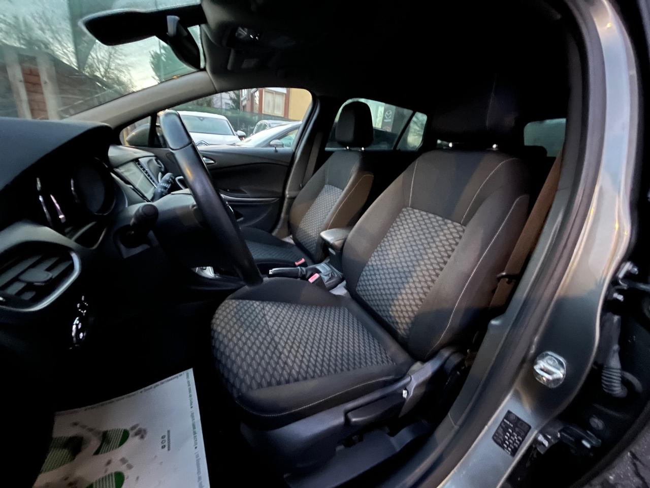 Opel Astra 1.6 CDTi Sports Tourer Advance