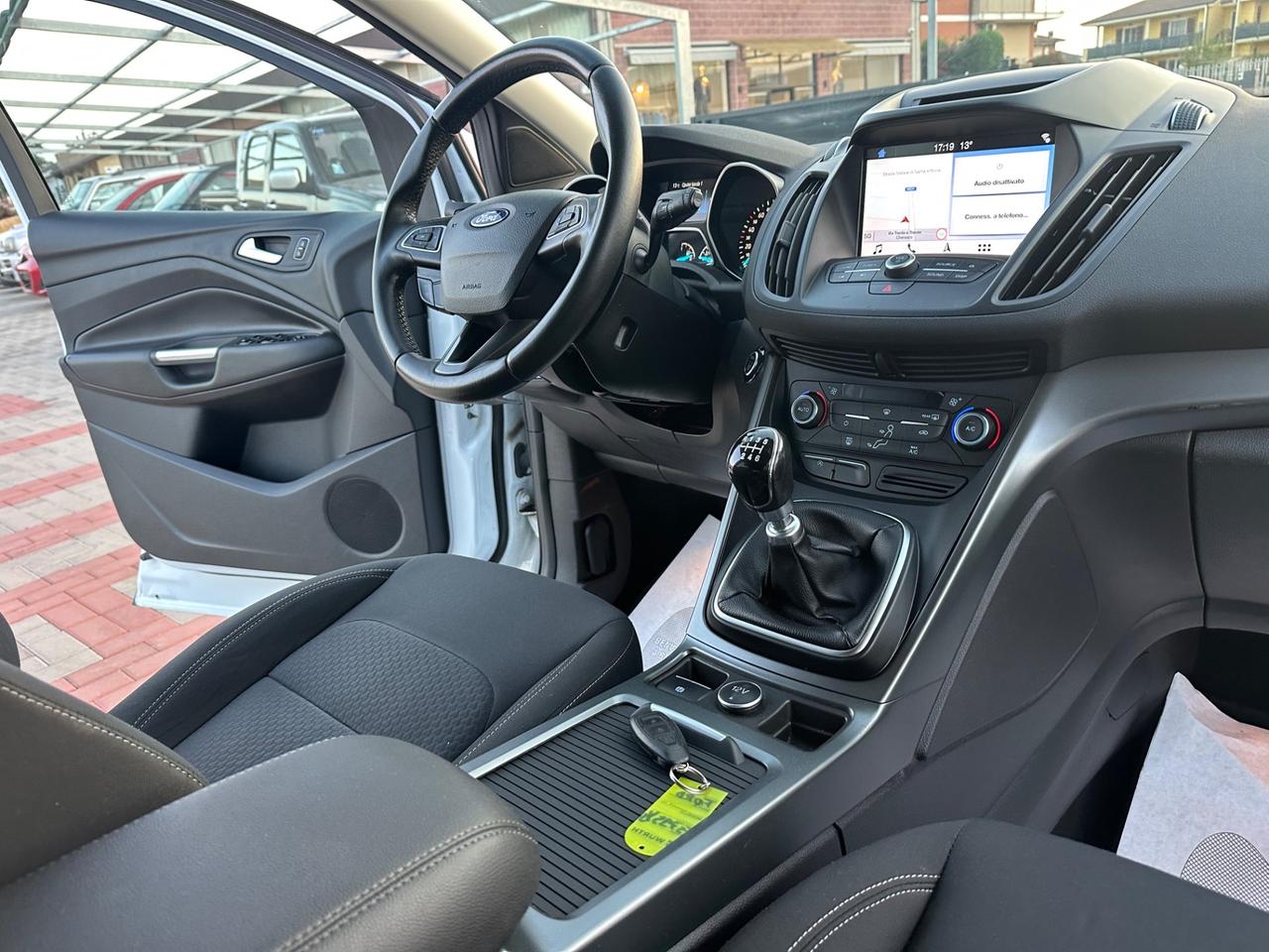 Ford Kuga 1.5 TDCI 120 CV OK NEOPATENTATI