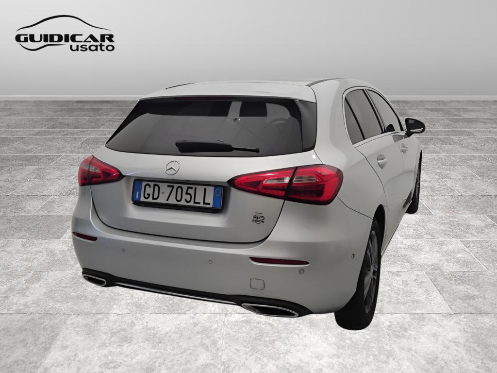 Mercedes-Benz Classe A - W177 2018 - A 180 d Executive auto