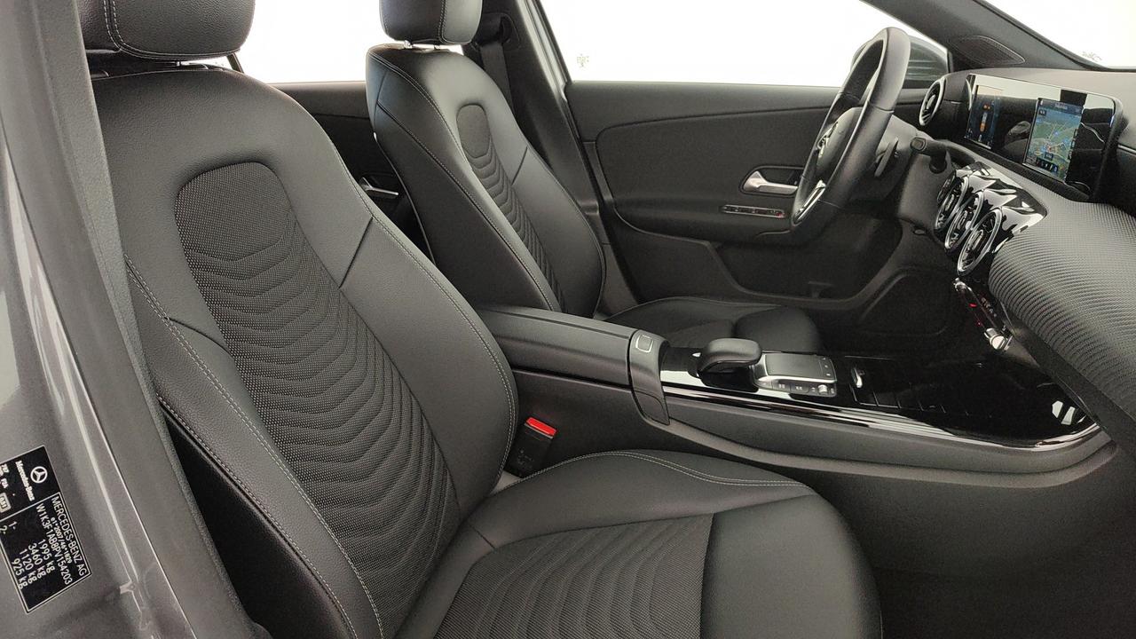 Mercedes-Benz A 180 d Sport auto