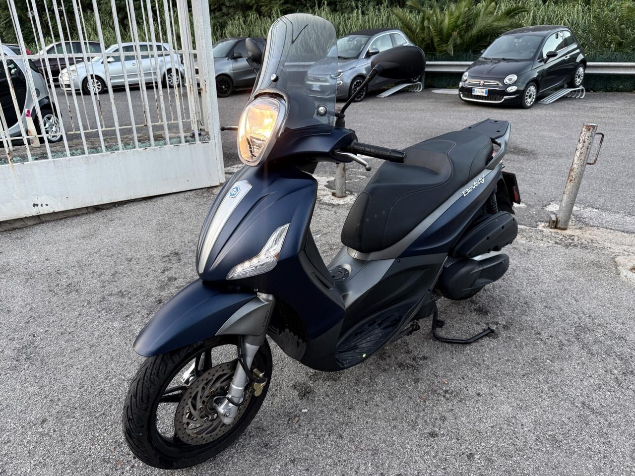 Piaggio Beverly 350