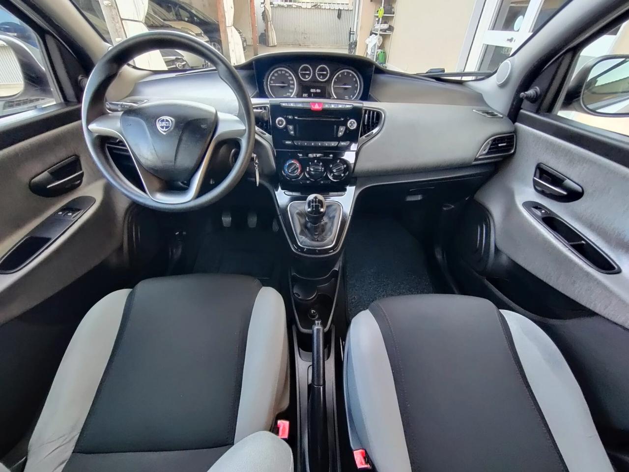 Lancia Ypsilon 1.2 Benzina