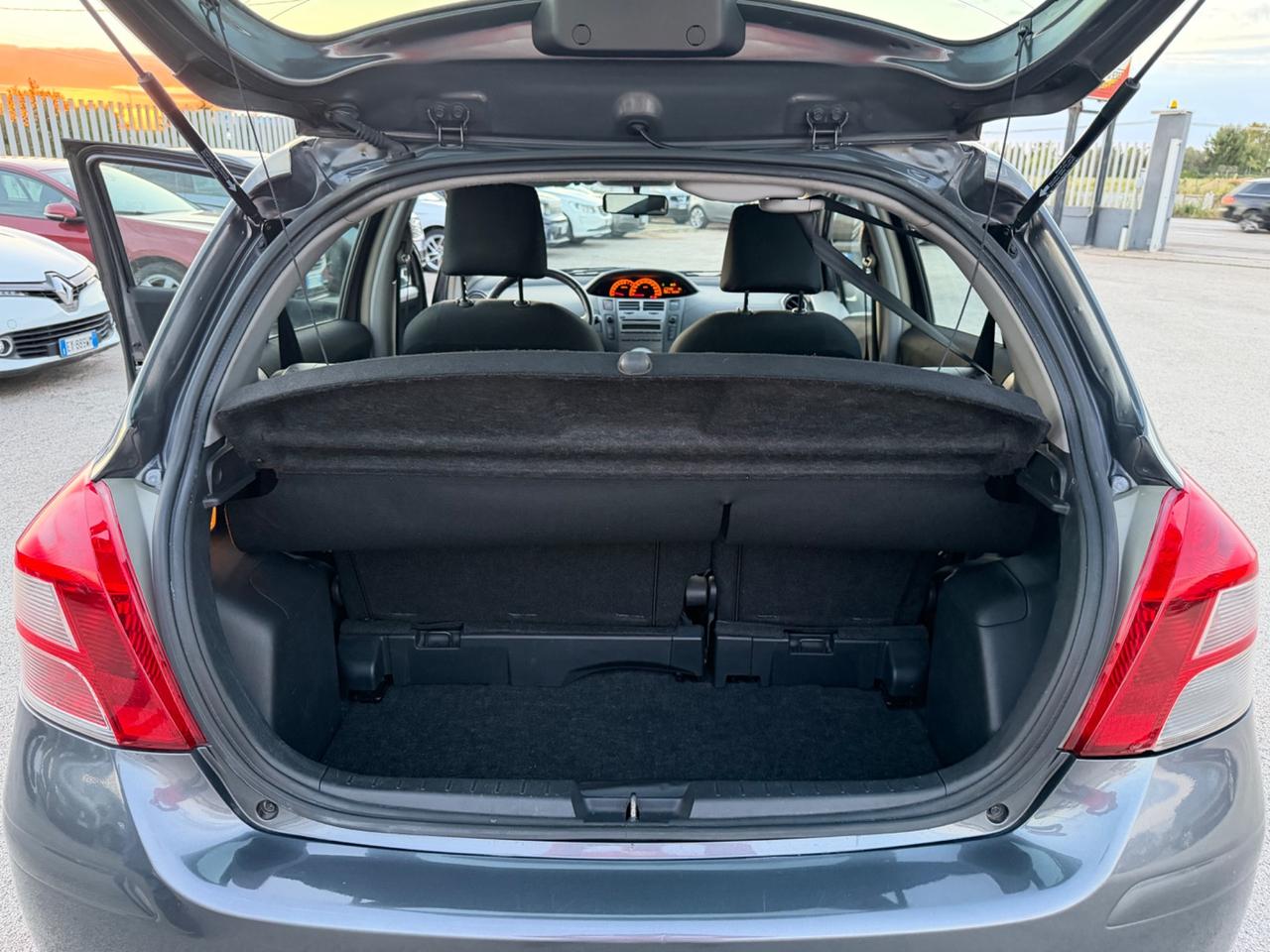 TOYOTA YARIS 1.3 SOL 5PORTE TAGLIANDATISSIMA MY11