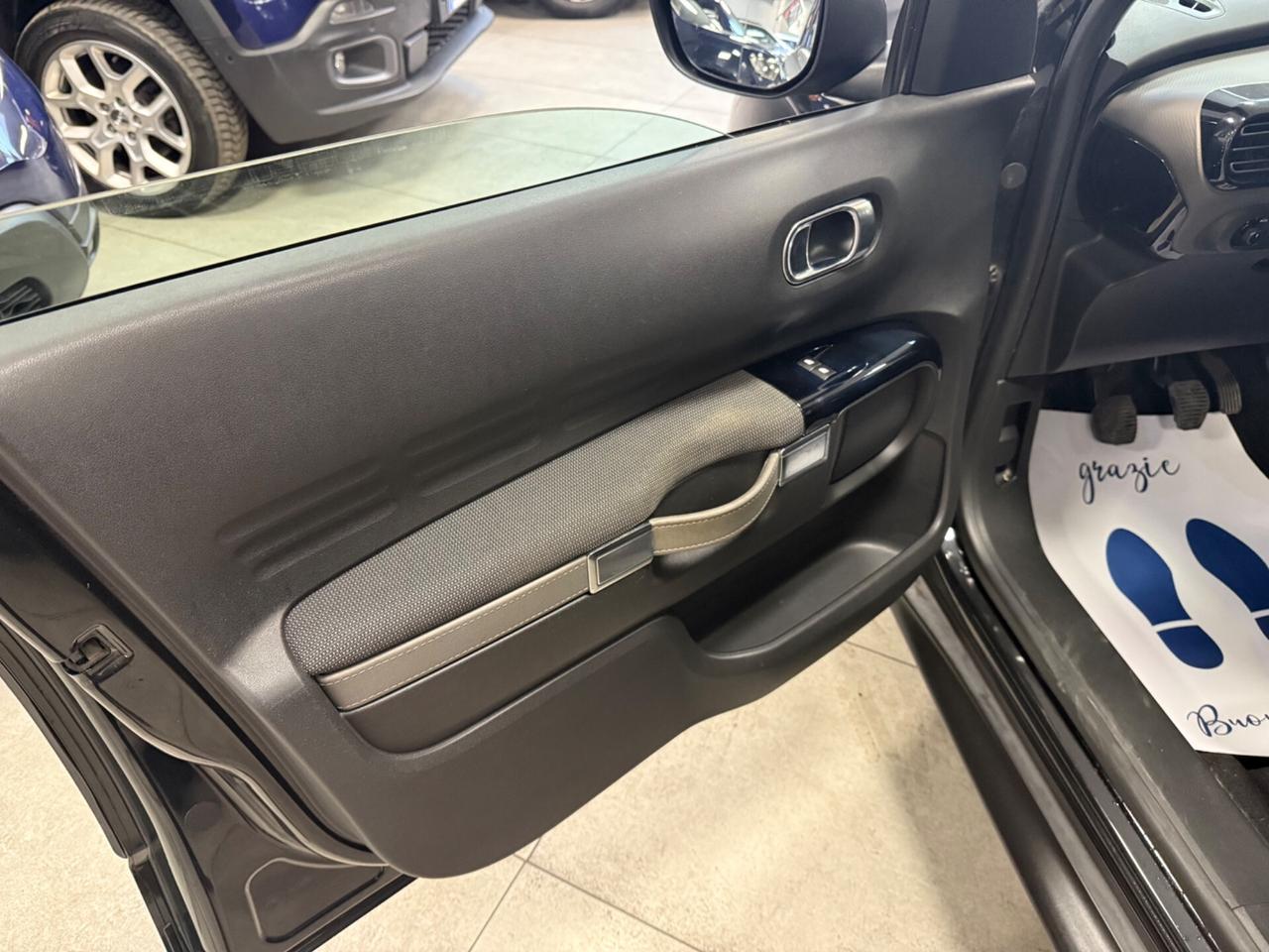 Citroen C4 Cactus PureTech 82 Shine Ok Neopatentati