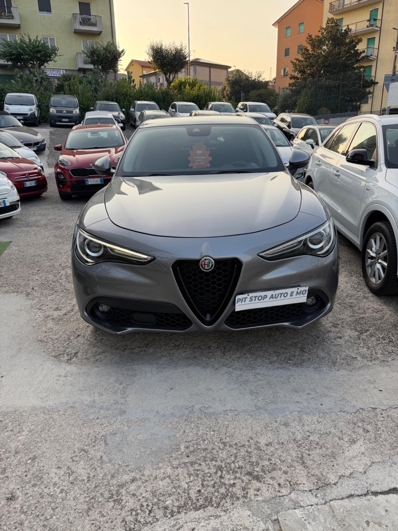 Alfa Romeo Stelvio 2.2 Turbodiesel 190 CV AT8 Q4 Business