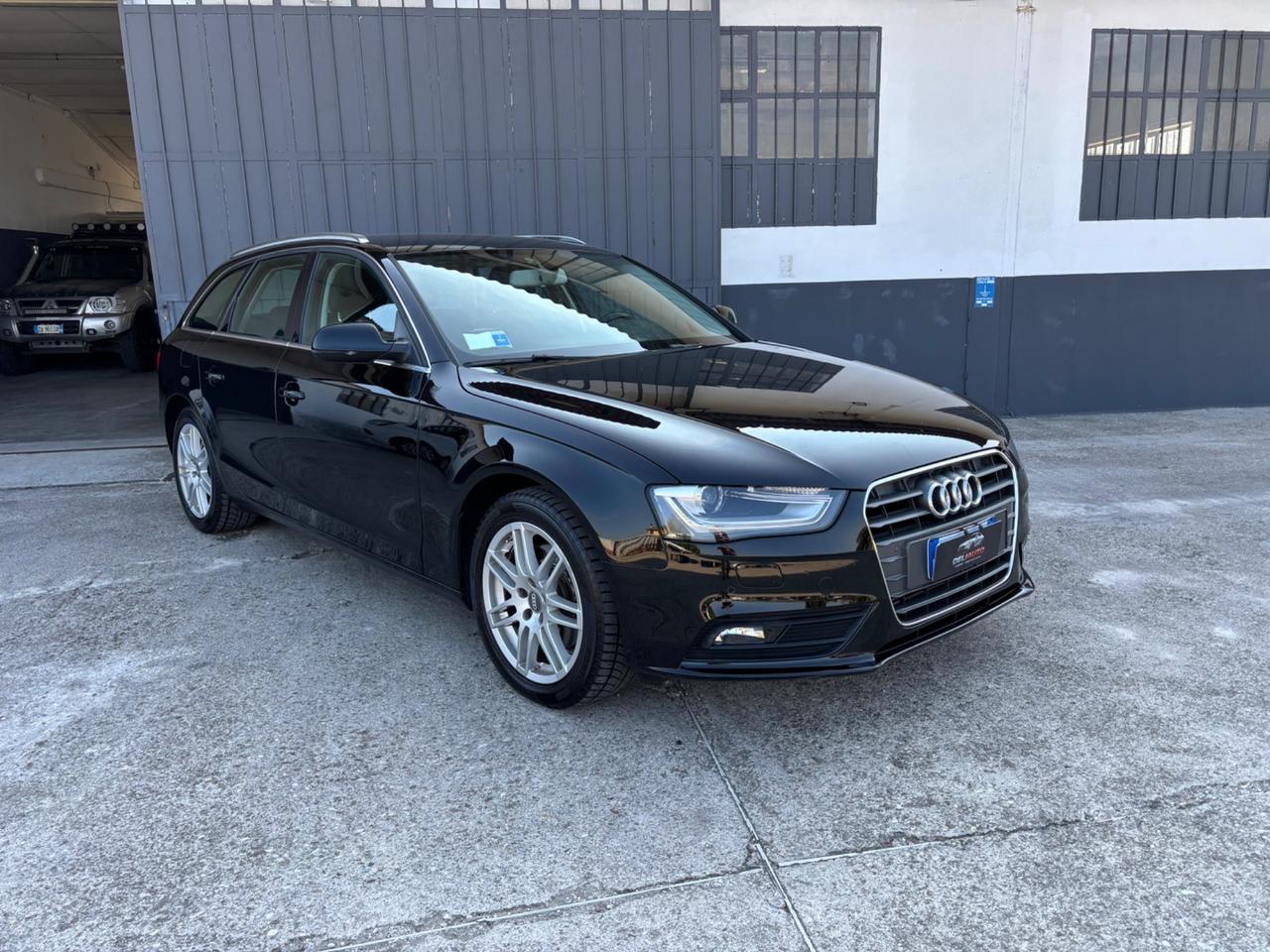 Audi A4 Avant 2.0 TDI 120 CV. Garanzia.Neopatentati