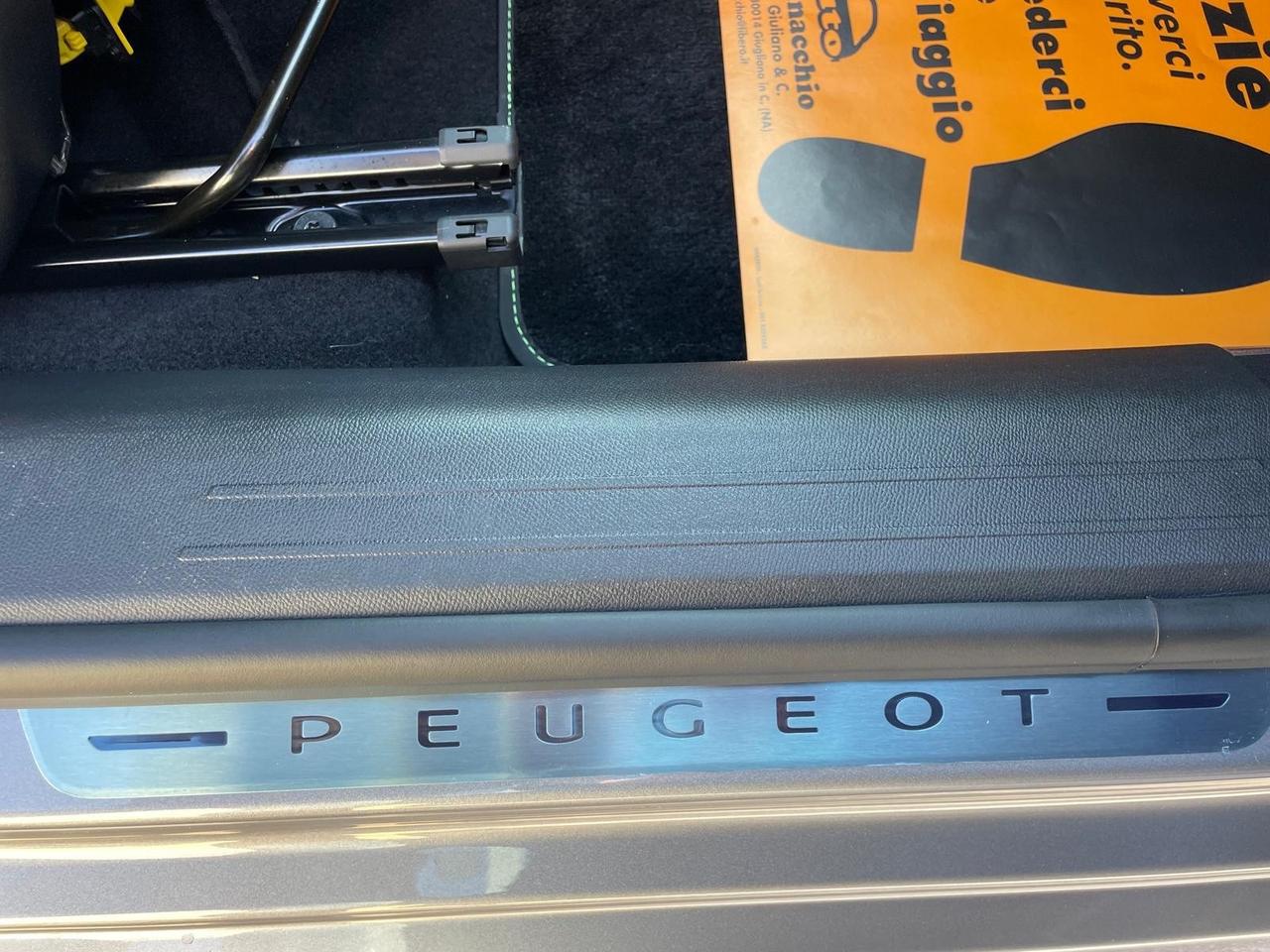 PEUGEOT 208 GT 1.2 BENZINA 100 (CV) 2021