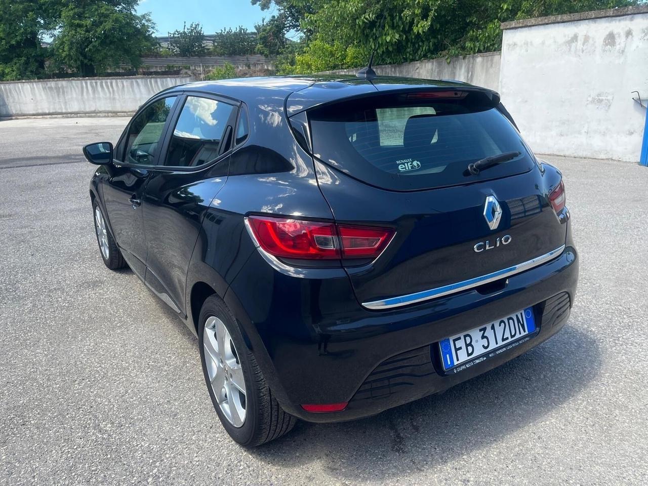 Renault clio 5 P-1.2 benz/75 cv-full -2012