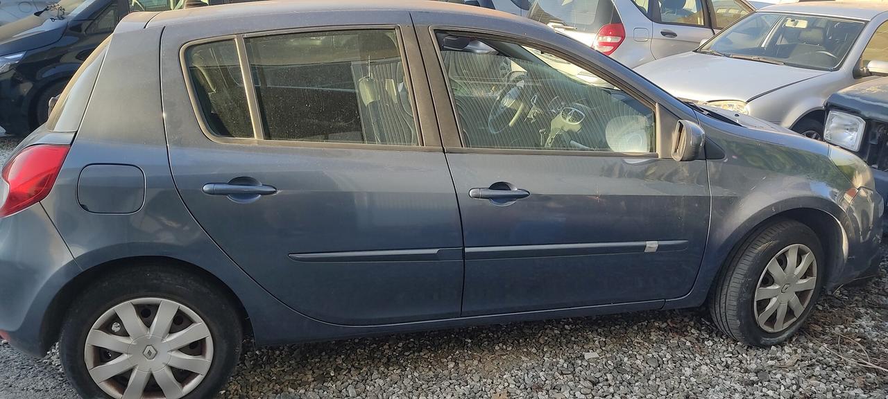 ranault clio 1.2 benzina ottime condizioni