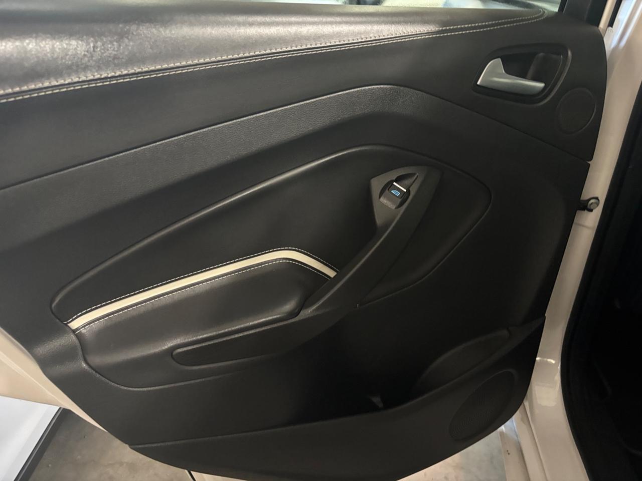 Ford Kuga 2.0 TDCI Vignale 4WD|FULL OPT|