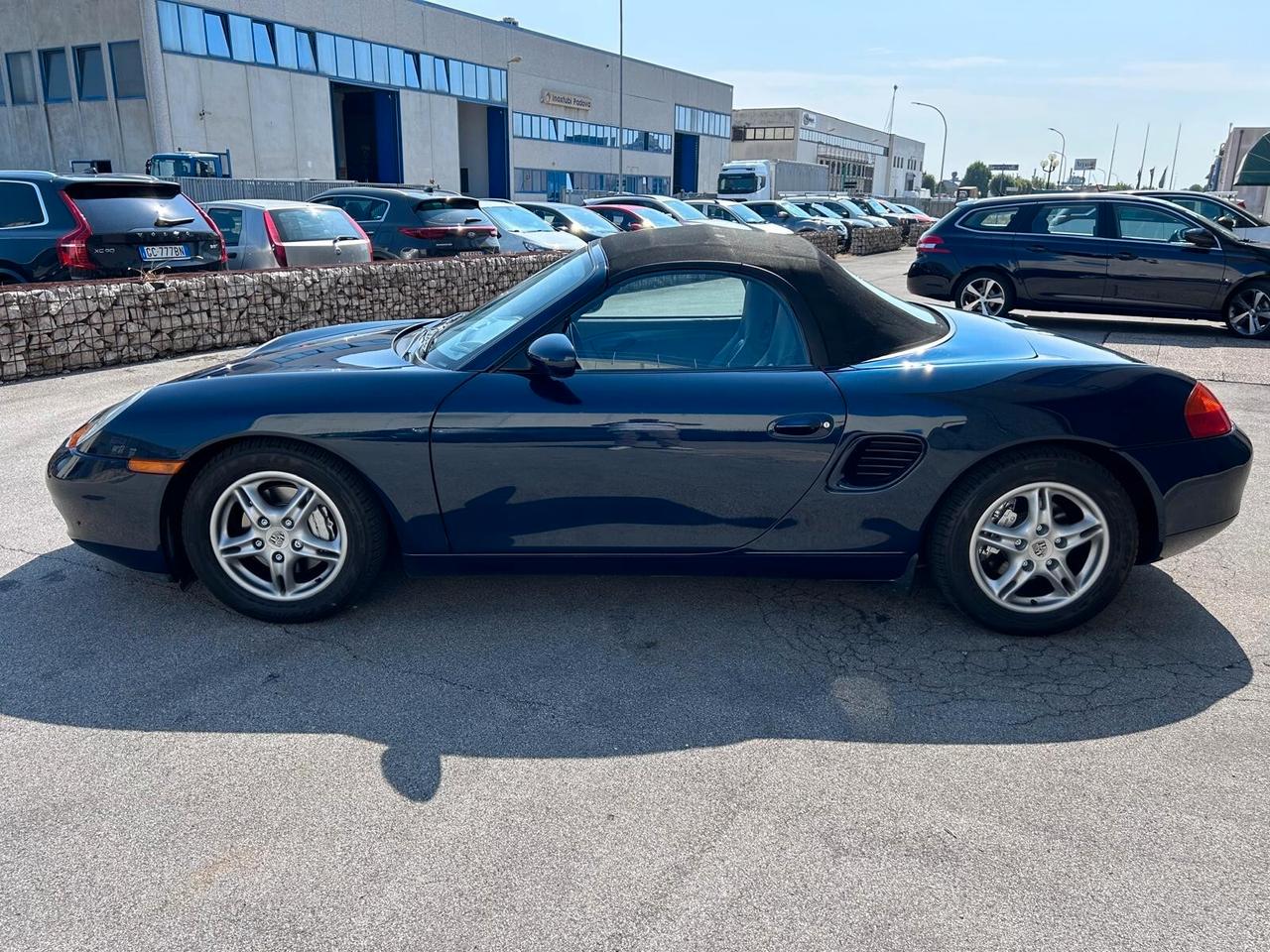 Porsche Boxster 2.5i 24V cat