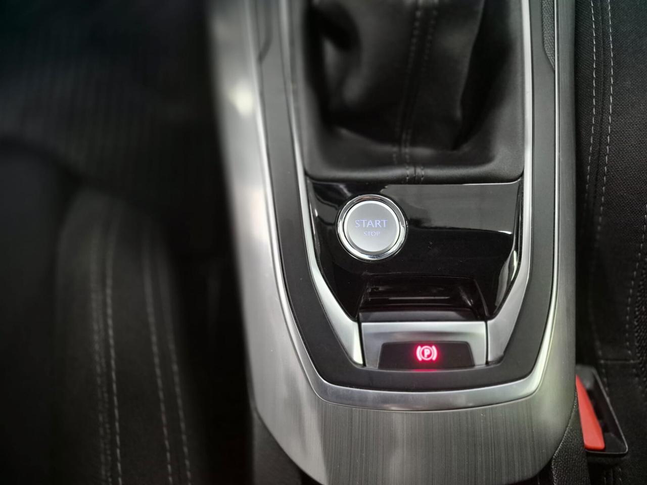 Peugeot 308 BlueHDi 120 S&S SW GT Line