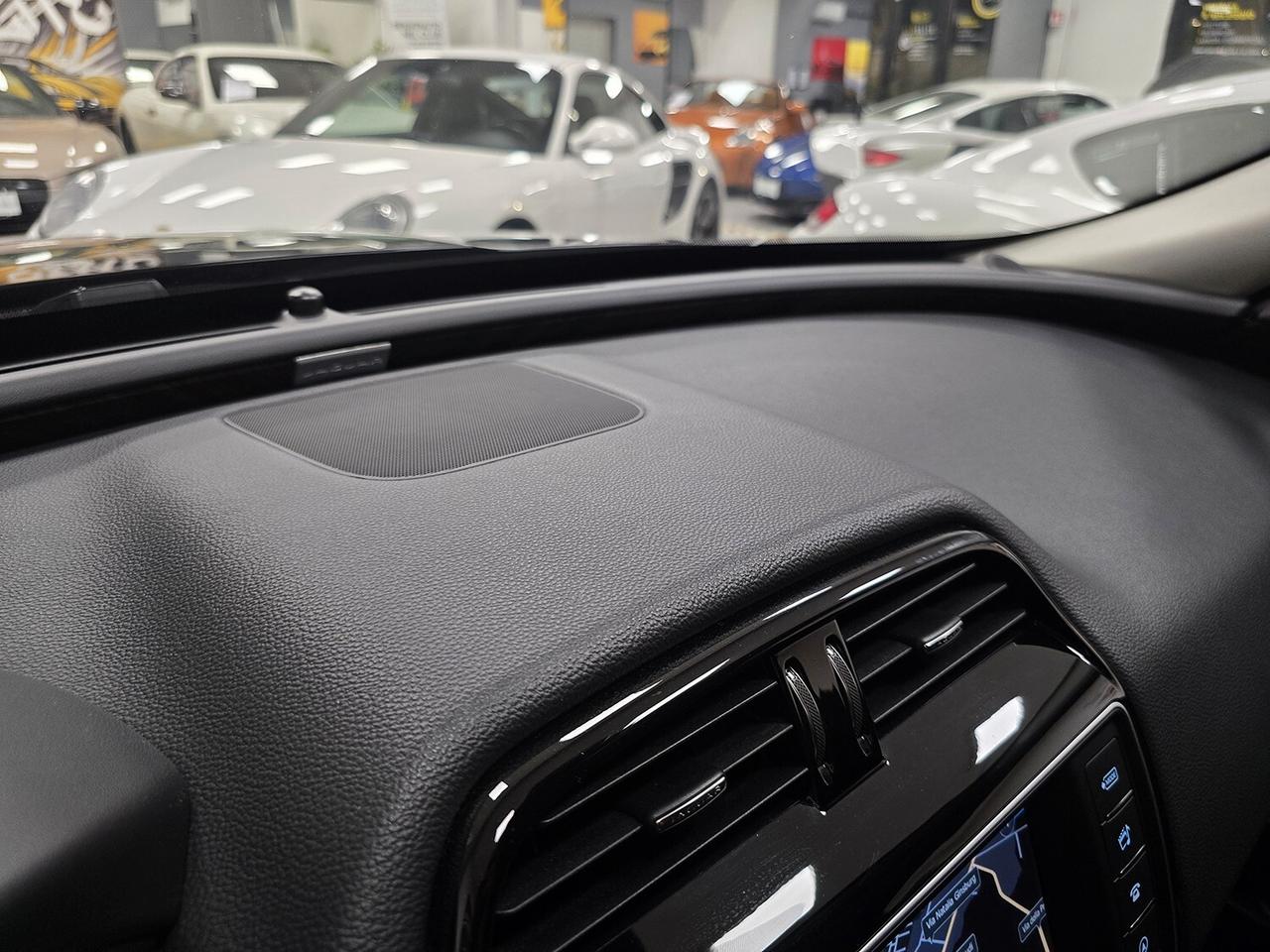 XE 2.0 R-Sport 240cv_TESSUTO TECNICO!! GAR 12 MESI