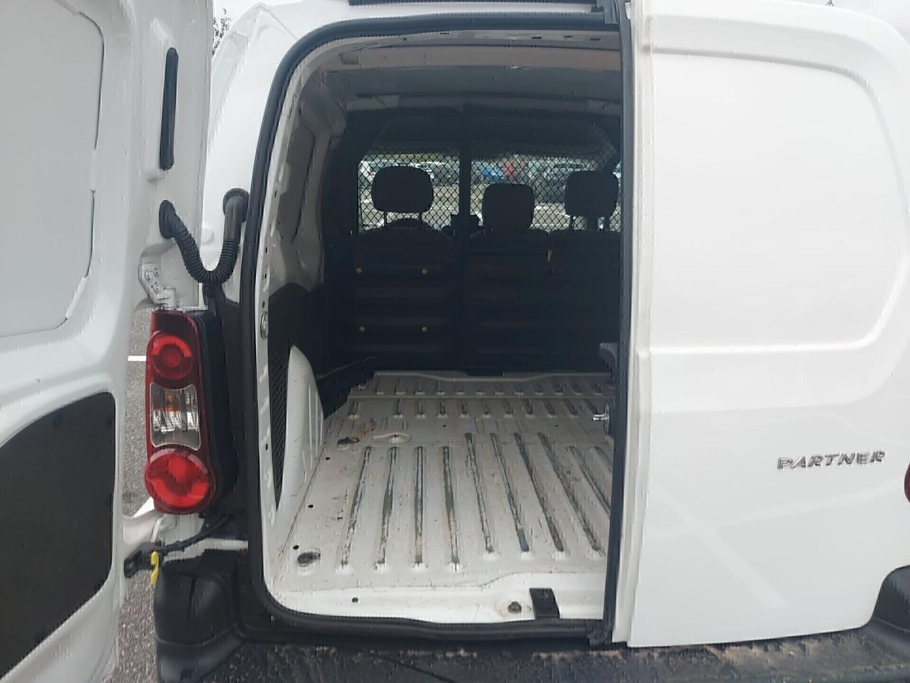 Peugeot Partner 1.6HDI 90cv autocarro