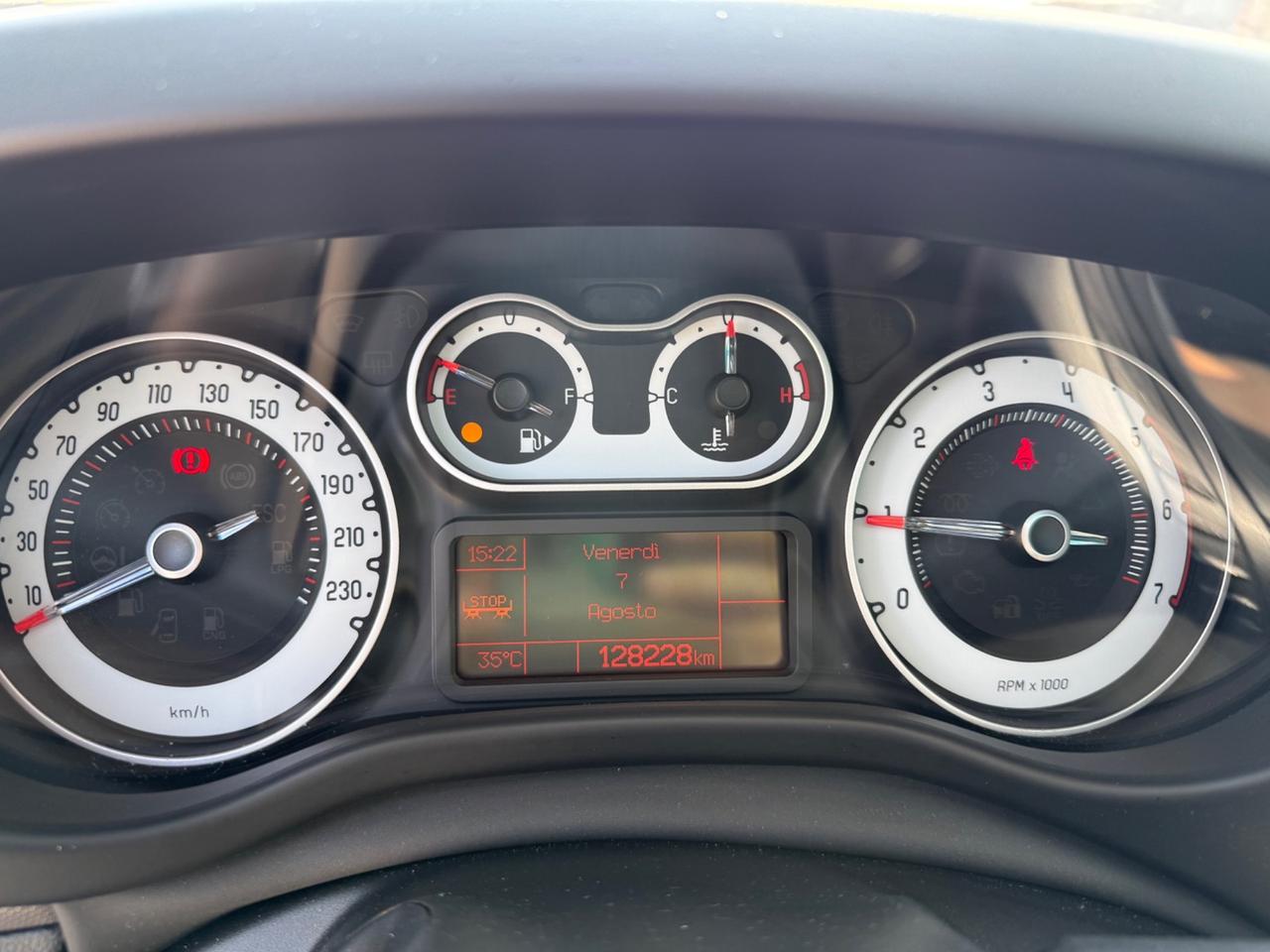 Fiat 500L 1.6 Multijet 120 CV Lounge TETTO PANORAMICO