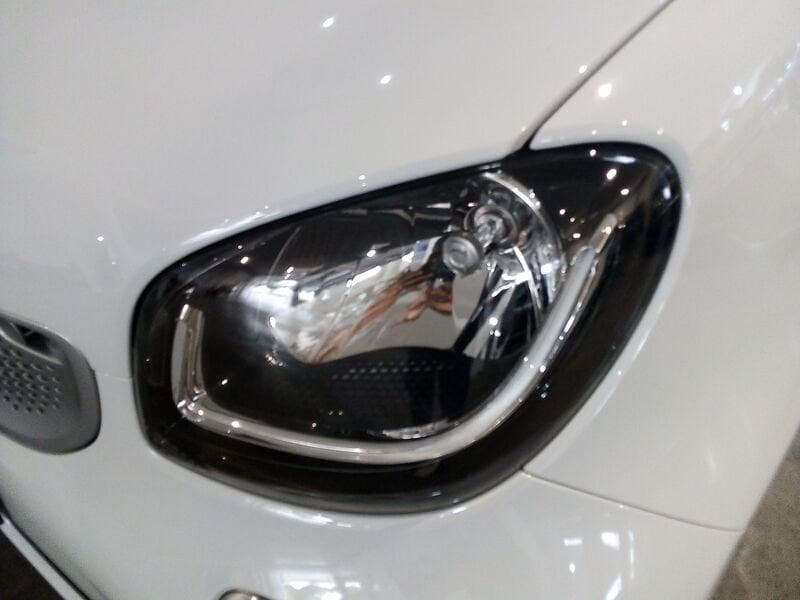 smart fortwo 004299 EQ Passion