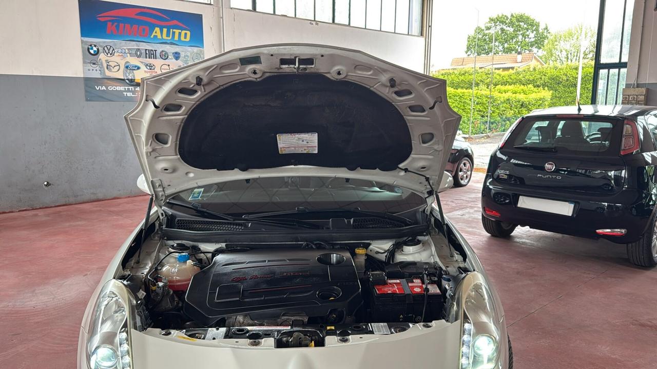 Alfa Romeo Giulietta 1.6 JTDm-2 105 CV Exclusive