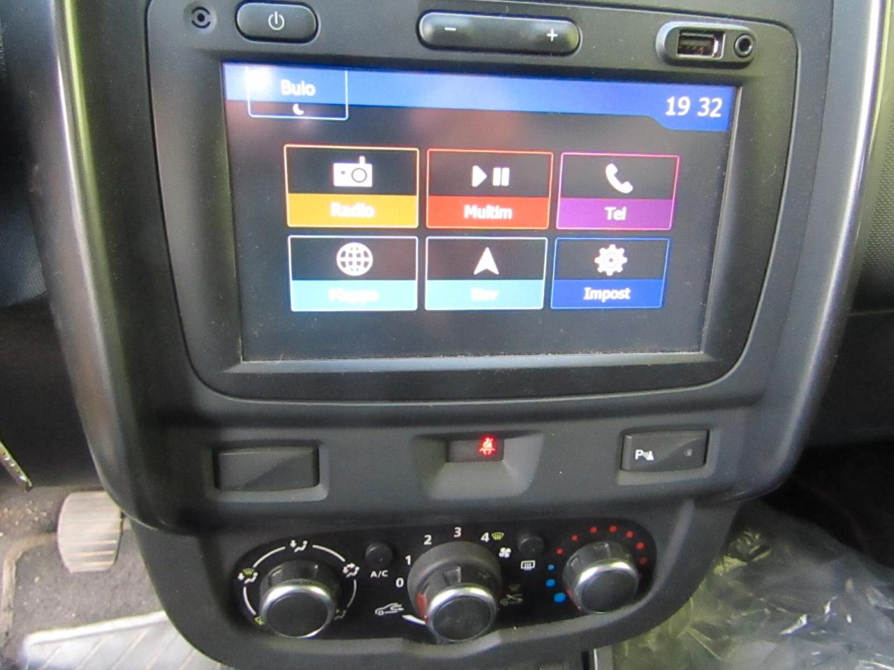 Dacia Duster 1.6 BZ basso chilometraggio