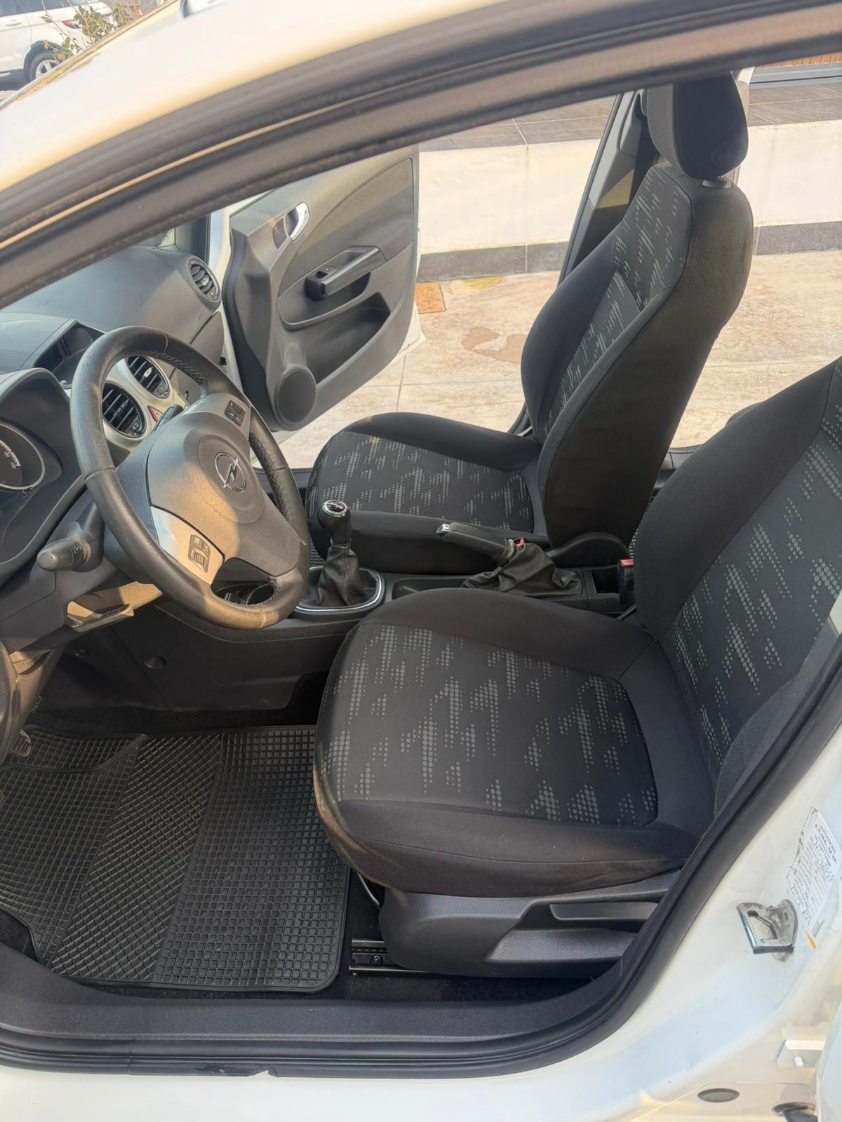 Opel Corsa 1.2 5 porte Start&Stop Cosmo