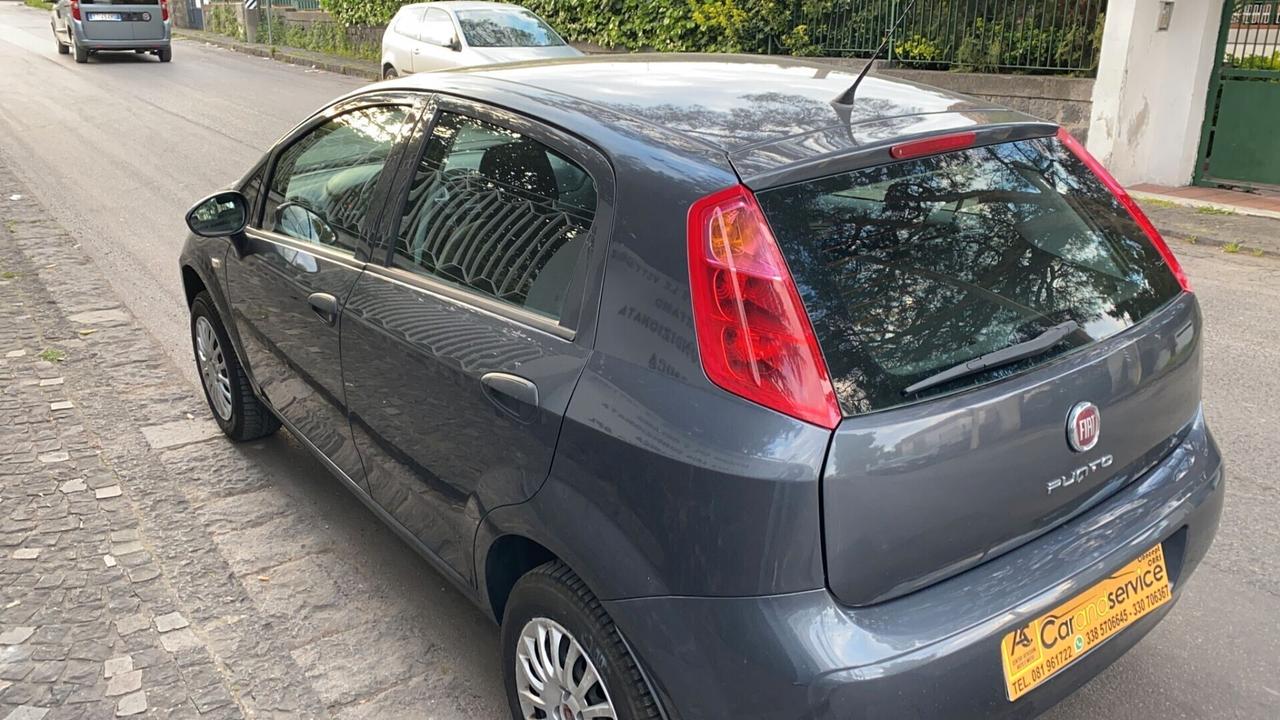 Fiat Punto 1.4 8V 5 porte Natural Power Street