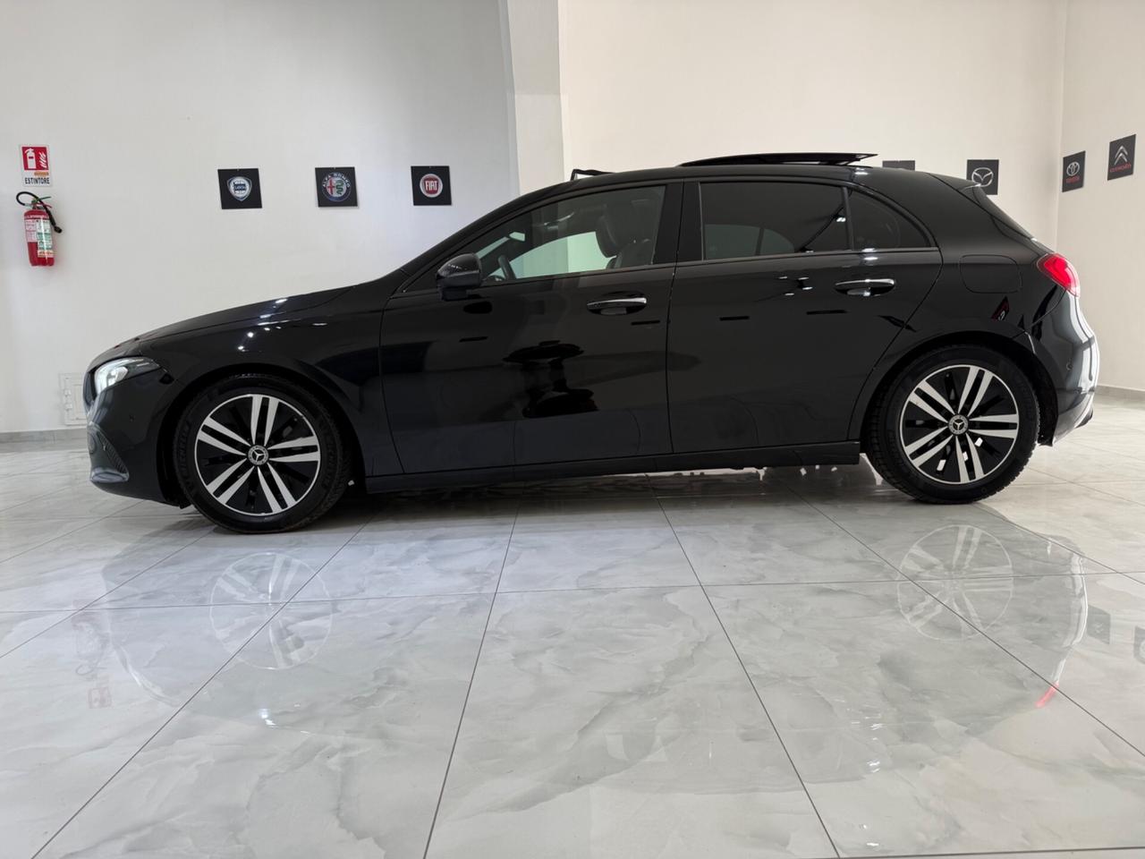 MERCEDES-BENZ A 180 D AUTOMATIC SPORT IVA ESPOSTA