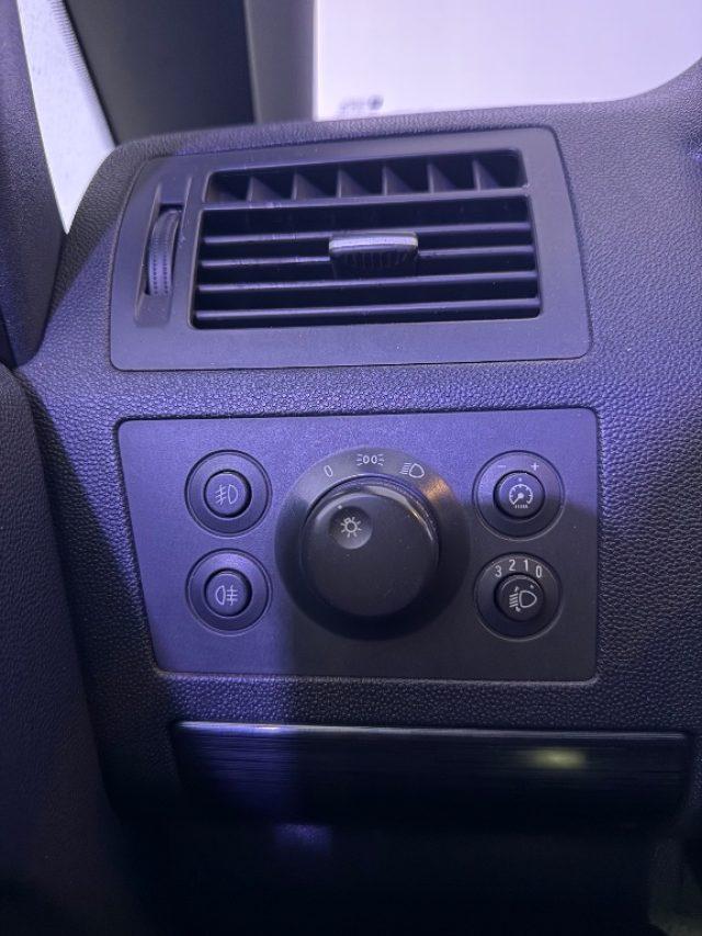 OPEL Zafira 1.8 16V VVT Cosmo