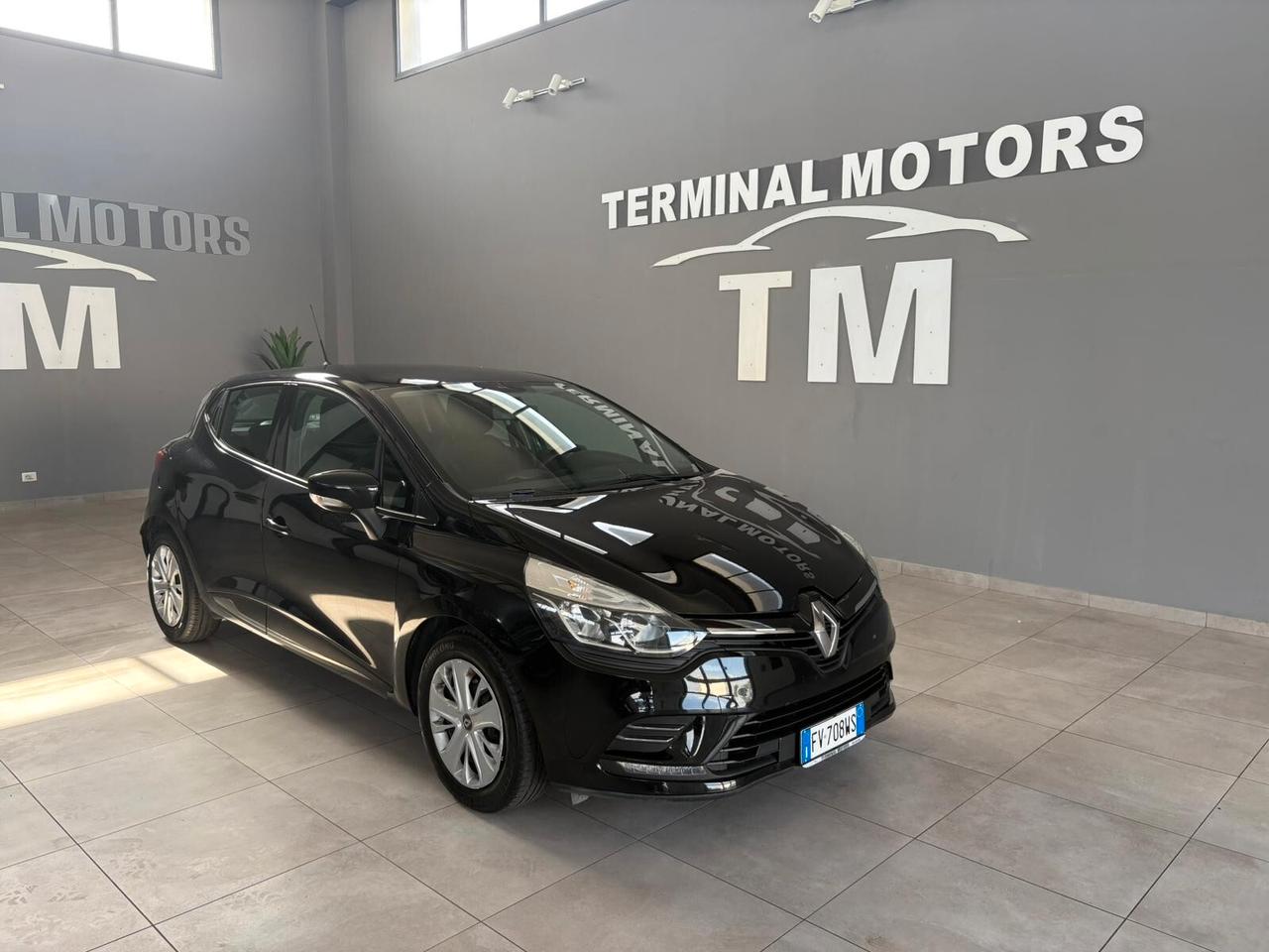 Renault Clio dCi 8V 75 CV 5 porte Moschino Life